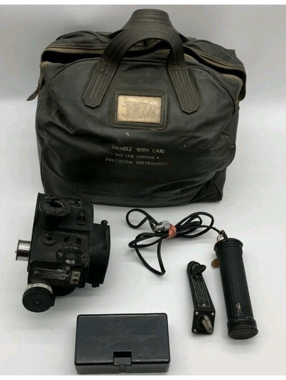 Sextant Bubble Type US Bausch & Lomb Celestial Navigation Instrument US NAVY